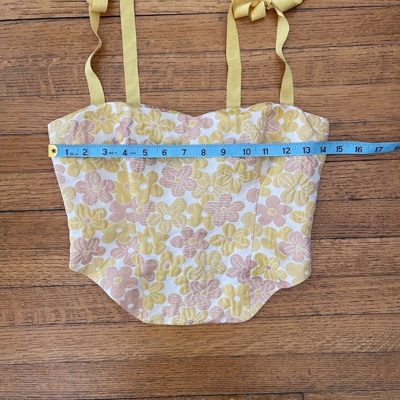 Reformation | Karoline Corset Floral Tie Crop Top in Color-Sunshine Bloom Size 2 - Picture 8 of 11